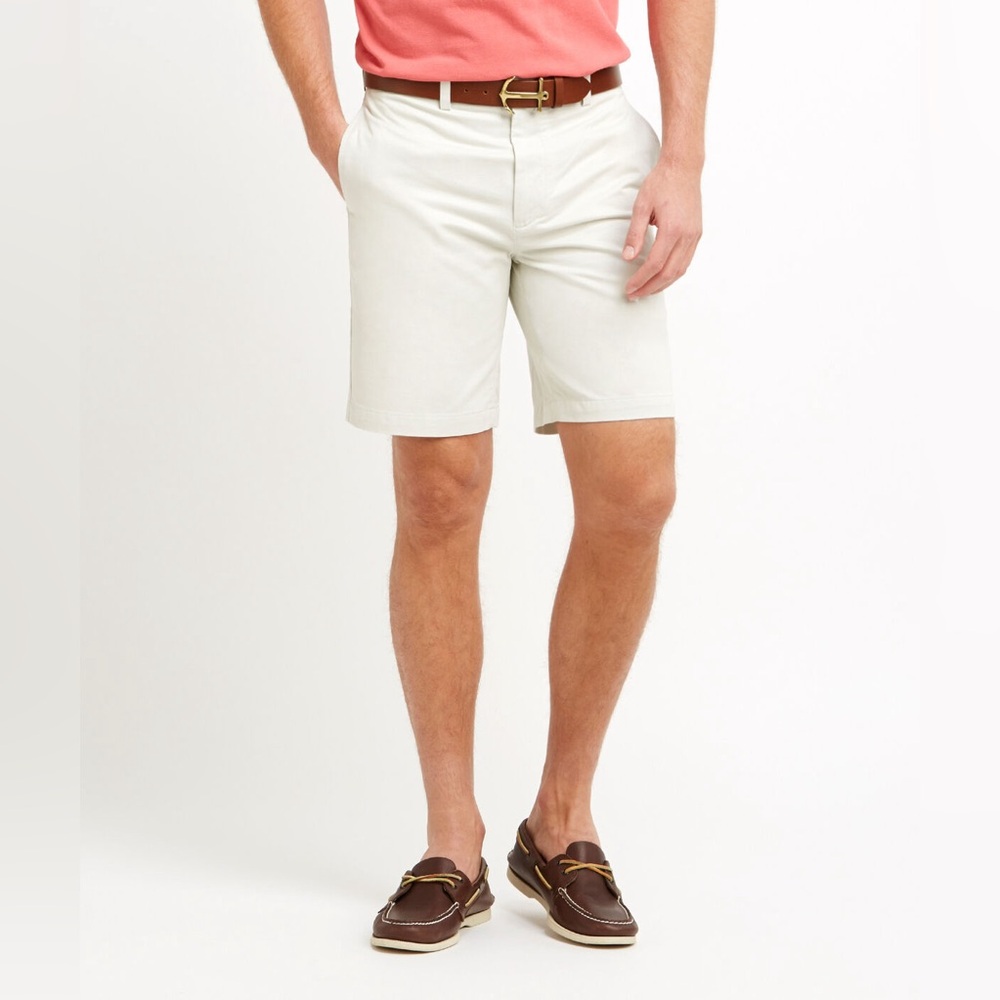 Vineyard Vines Men’s 9in Club Shorts - size 32 NWOT